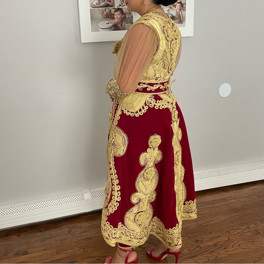 Complete Dallam Veshje Set